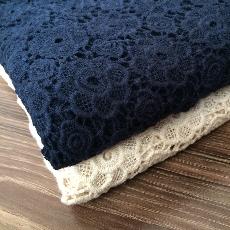 Hot Selling Cotton Lace Embroidery Fabrics for Fashion Garments