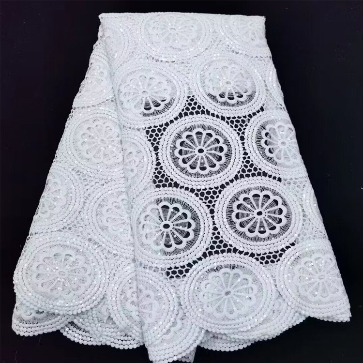Full circle hollowed out milk silk water-soluble embroidery fabric white dress clothing guipure lace fabric