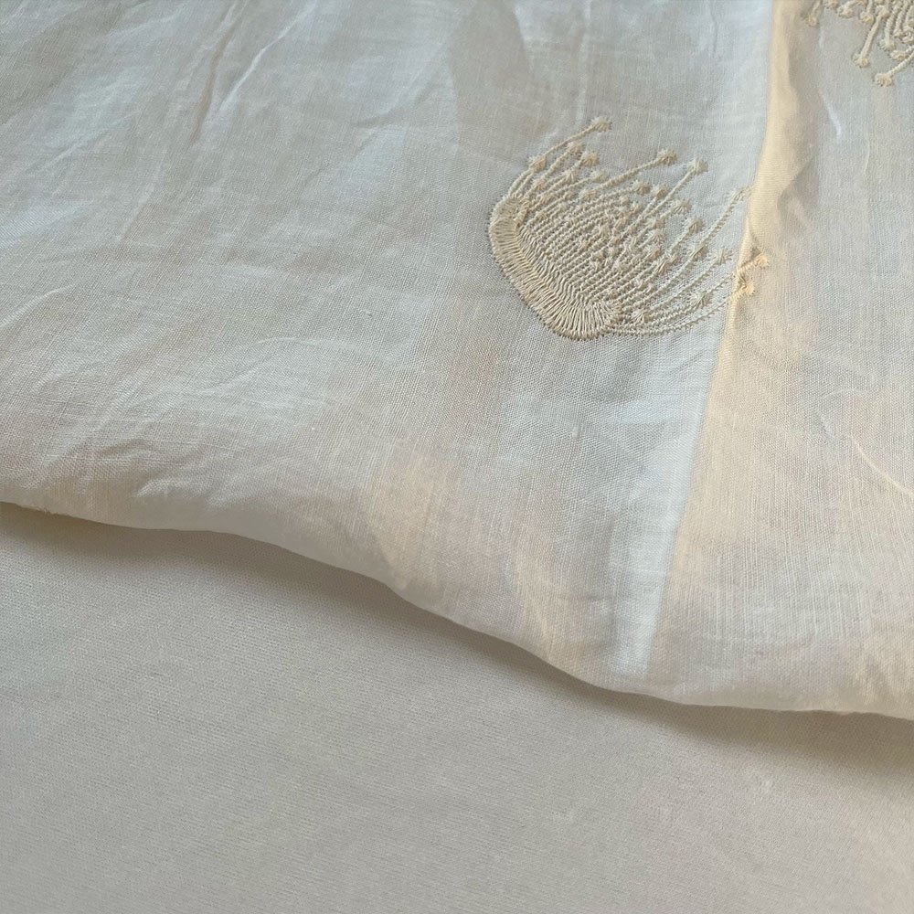 Manufacture new design plain 100% ramie fabric embroidery floral ramie fabric for dress curtain embroidered linen fabric
