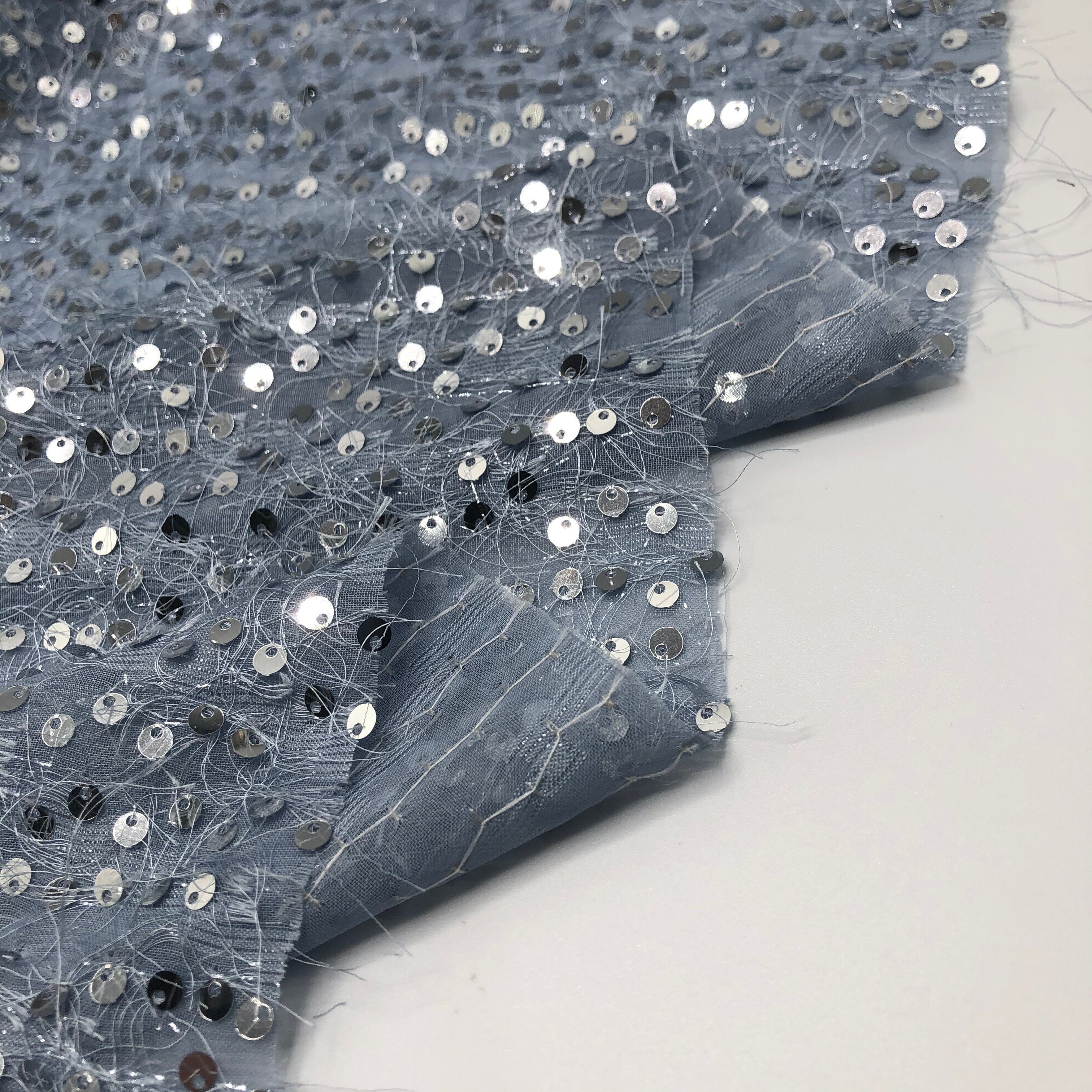 Wholesale Elegant Design Pattern Embroidery Sequins Chiffon Fabrics For Dress