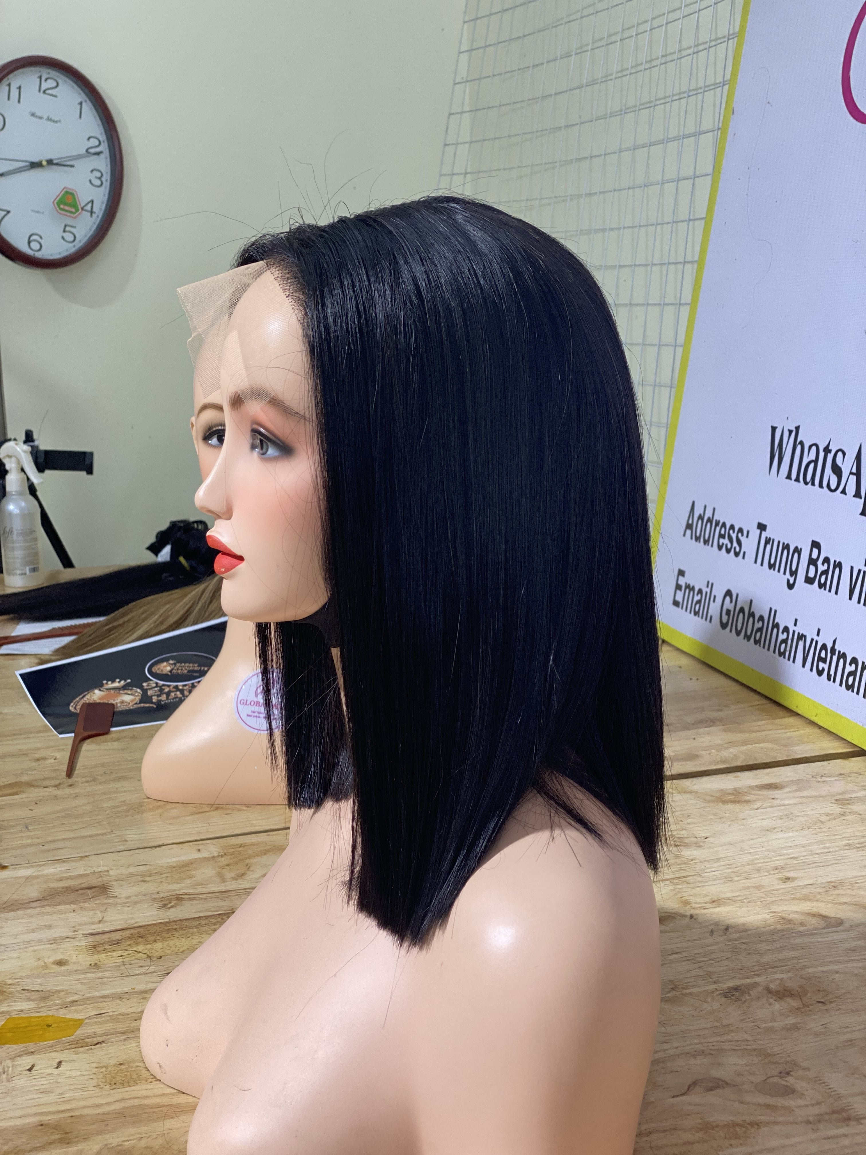 High quality glueless bone Straight Human Hair Wigs ,Wholesale Virgin Cuticle Aligned Lace Frontal bob Wigs For Black Women