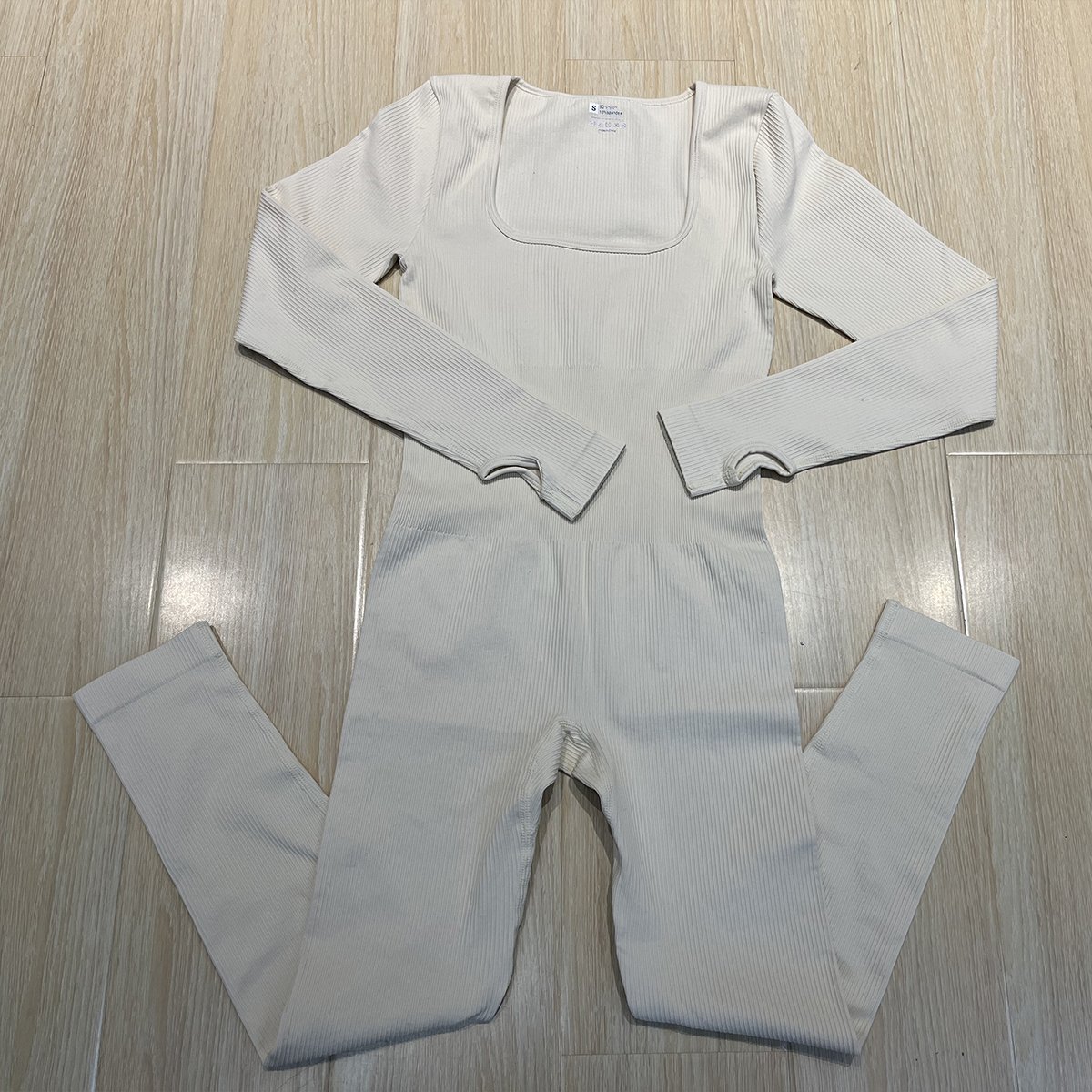 Hot Selling Square Shaped Neck Fitness Yoga Wear Long Sleeved Workout Set Legging Jumpsuit
