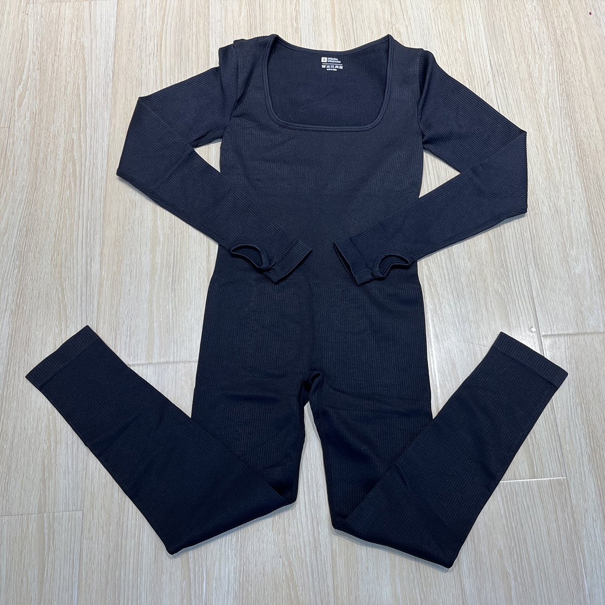 Hot Selling Square Shaped Neck Fitness Yoga Wear Long Sleeved Workout Set Legging Jumpsuit