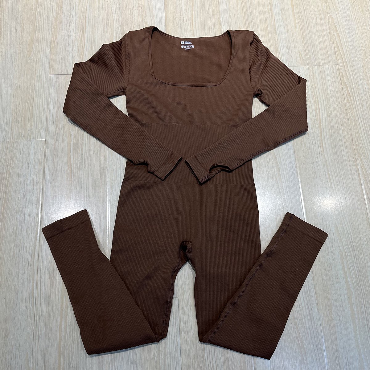 Hot Selling Square Shaped Neck Fitness Yoga Wear Long Sleeved Workout Set Legging Jumpsuit