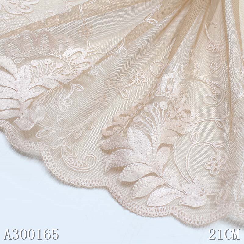 OEM Fresh 21CM Savannah Tan Tulle Vivid Flower Wave Edge Embroidery Lace Voile Embroidered Lace Trim Fabric For Women