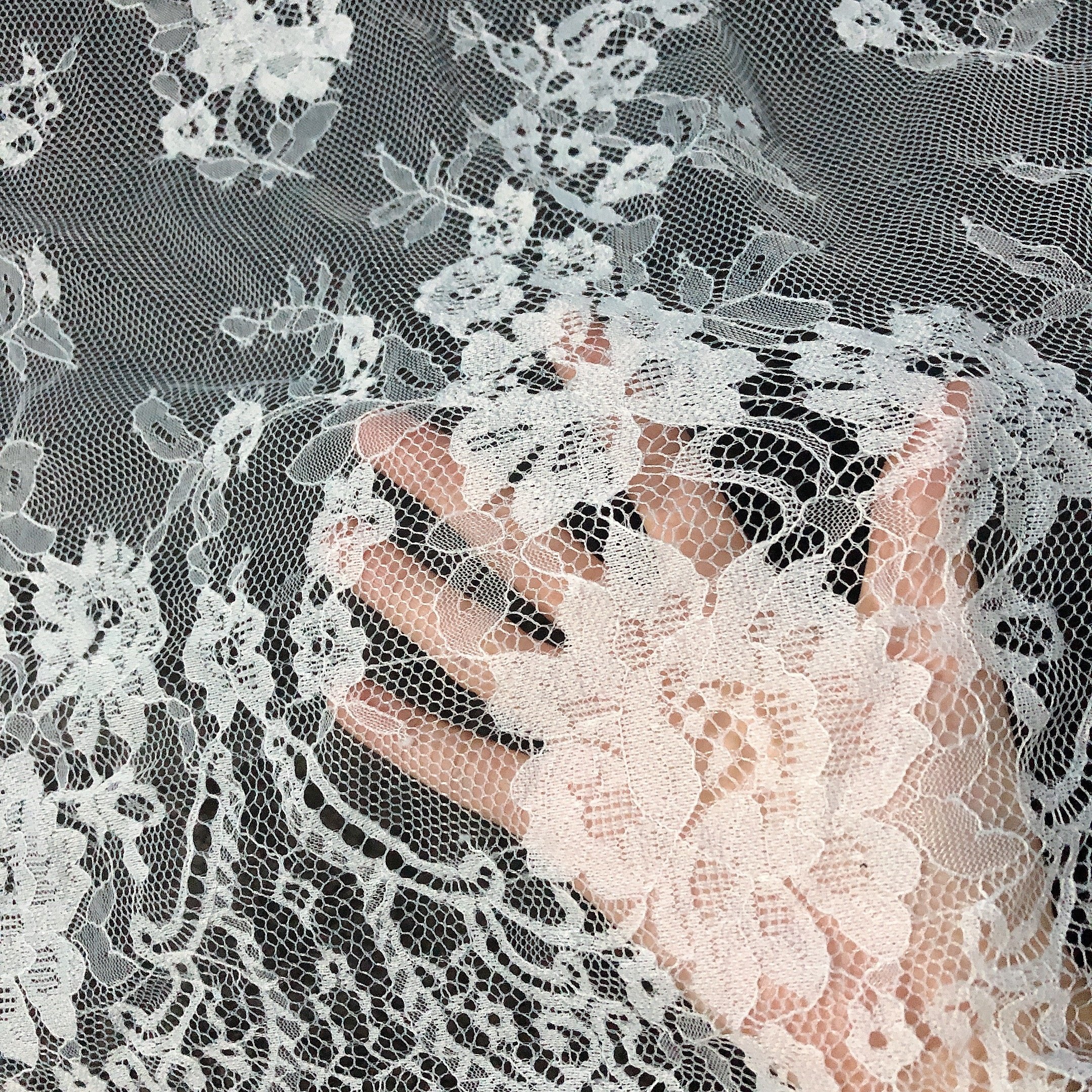 Fancy soft wholesale black eyelash chantilly lace fabric for lingerie/sleepwear