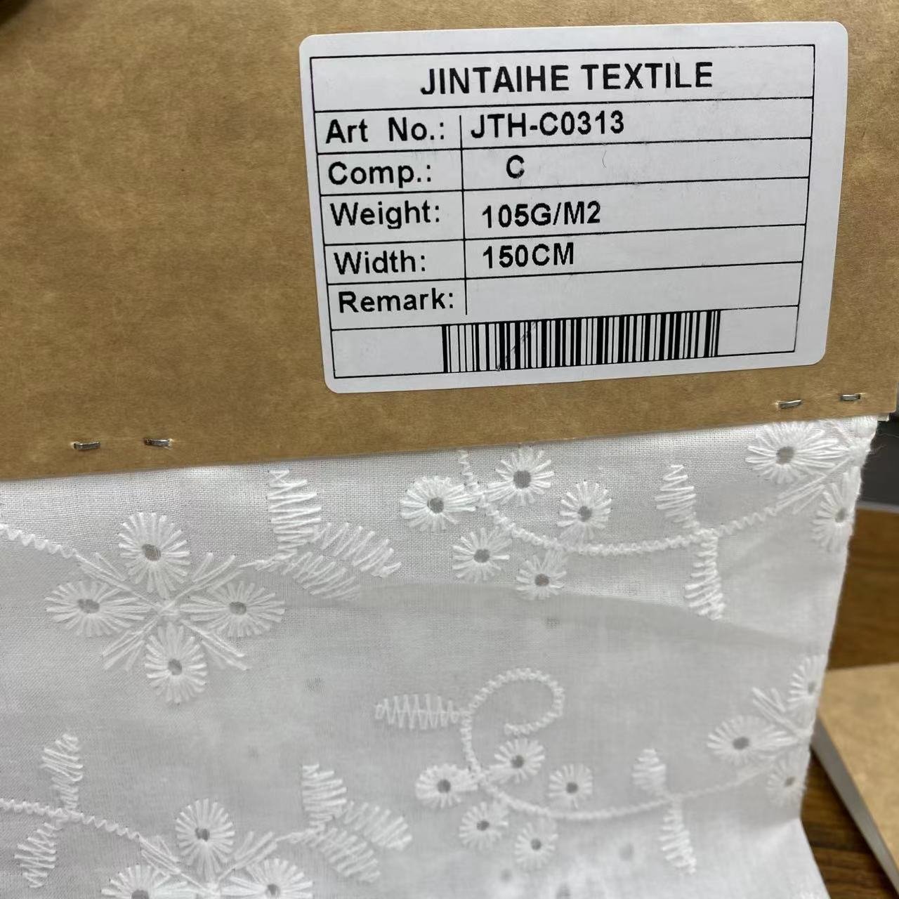 100%Cotton embroidery fabric ,custom fabric printing cotton,Can be made clothing fabrics,Multi-color custom ,wholesale