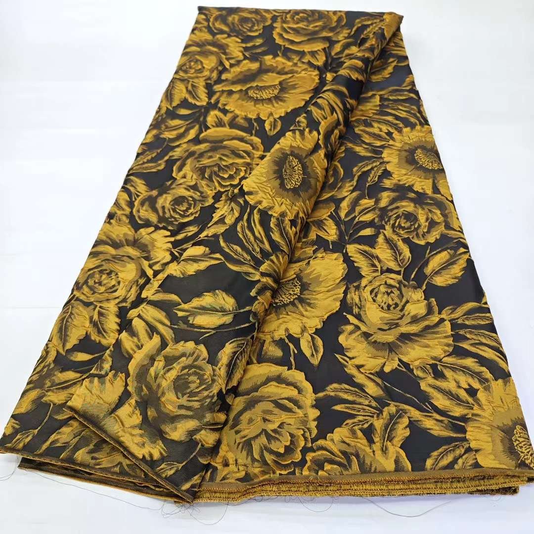 2024 NEW Embroidery Lace Brocade Fabric Embossed Damask Jacquard Fabric Brocade Jacquard Clothing Fabric