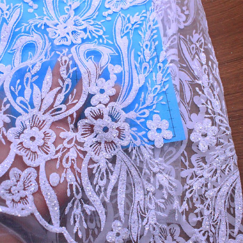 3D Lace and Sparkling Sequin Fabric for African Wedding Dresses White Mesh Fabric