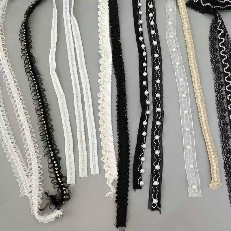 Wholesale Decorative Luxury lace Trim Machine Embroidery Beaded lace Trimmings For Dresses