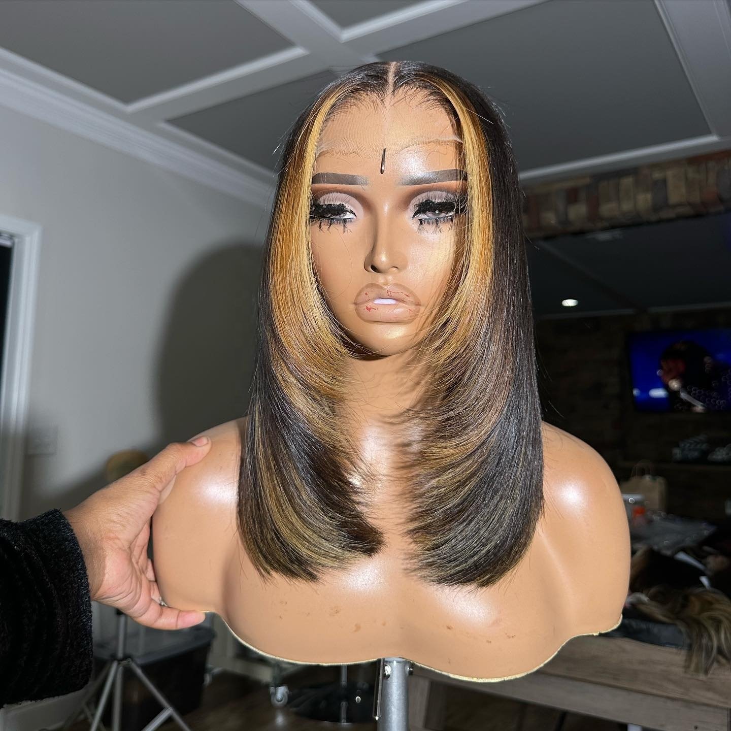 Wholesale Natural Virgin Cuticle Aligned Short Cut Bob Wig Double Drawn Vietnamese Hair 13*4 4*4 HD Lace Front Human Hair Wigs