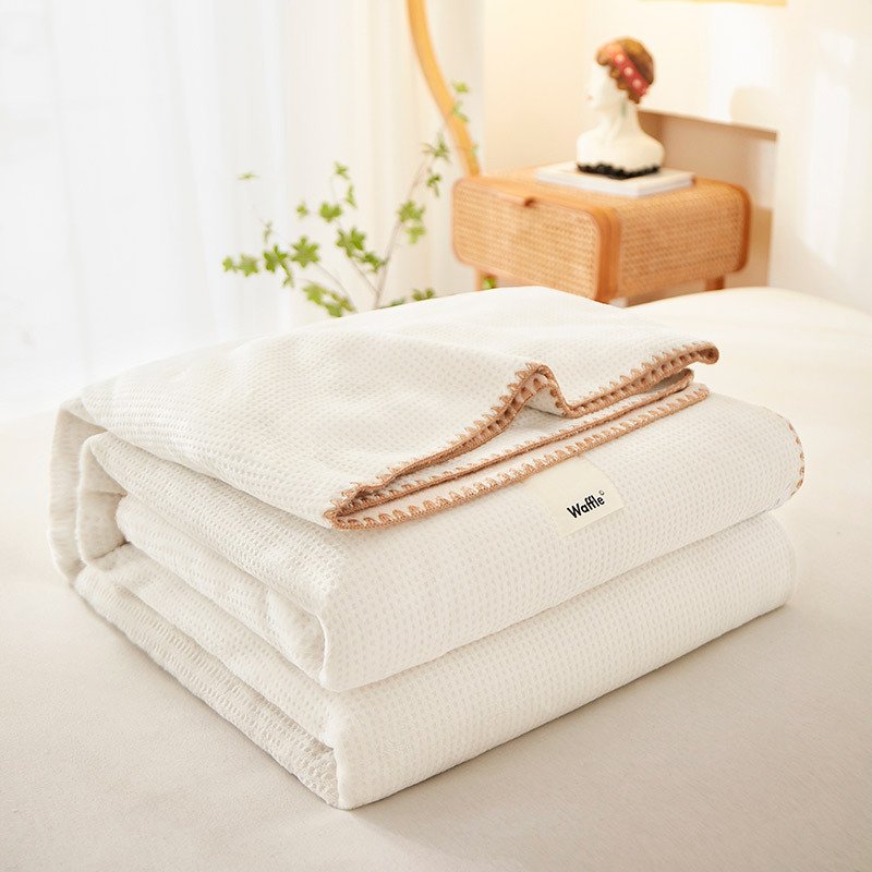 2023 New Waffle Plaid Plush Blanket Pure Plain Light Luxury Milk Plush Office Nap Casual Cover Blanket