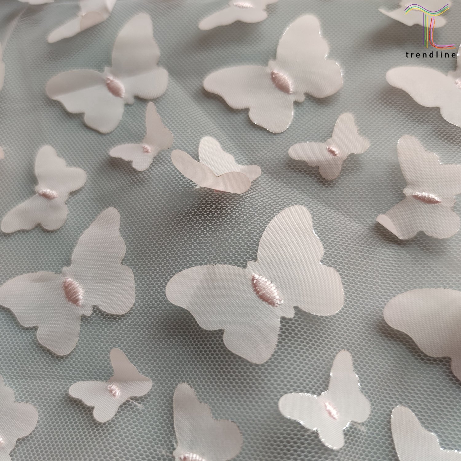 Flying Butterfly Laser Cut Chiffon Mesh 3D Lace Fabric Design Embroidered French Lace Polyester / Nylon Tulle Lace Mesh Fabric