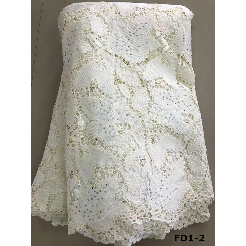 Promotion price and high quality embroidery stones guipure lace fabric garment accessories cotton cupion cord lace white