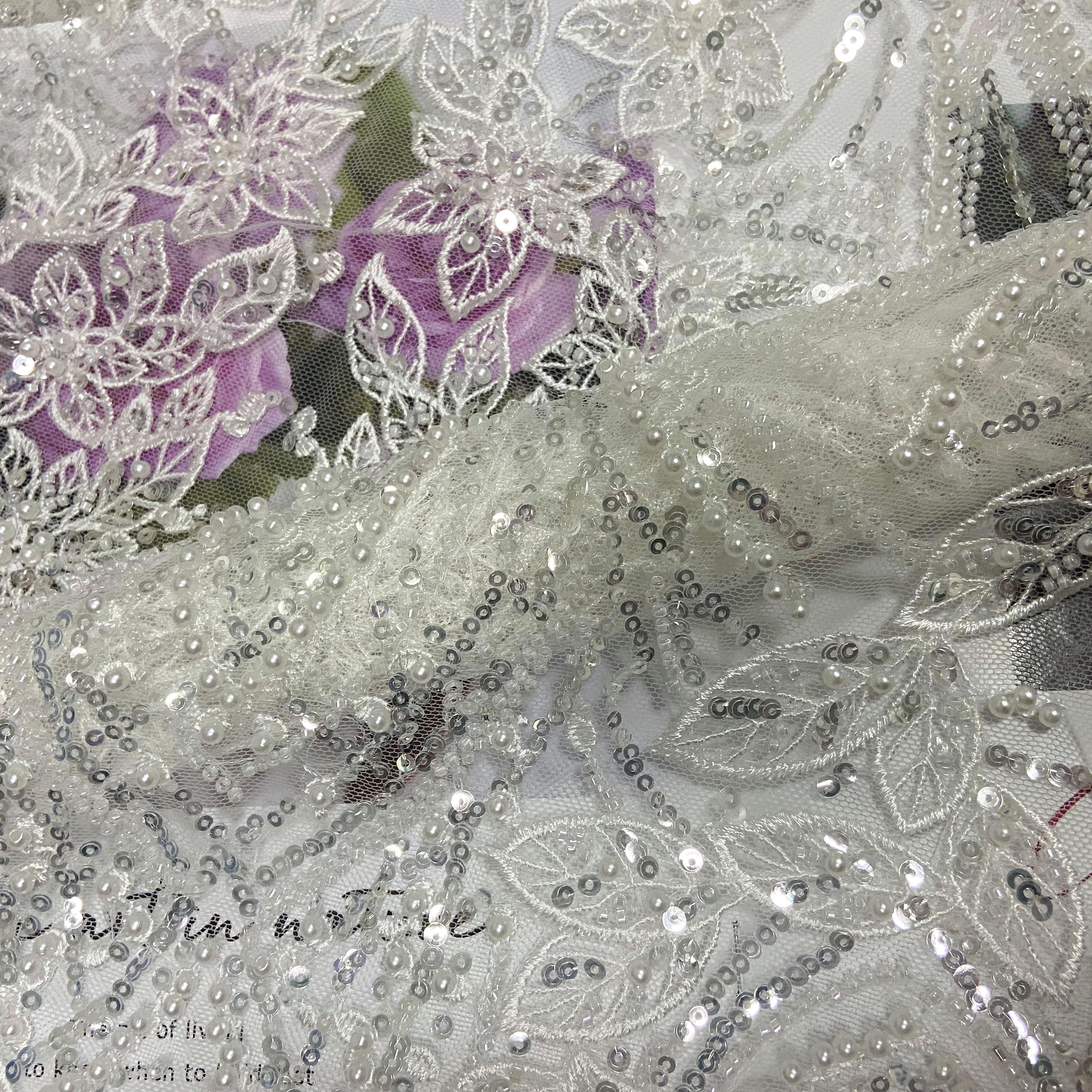 Top supplier dubai sequins beaded lace fabric