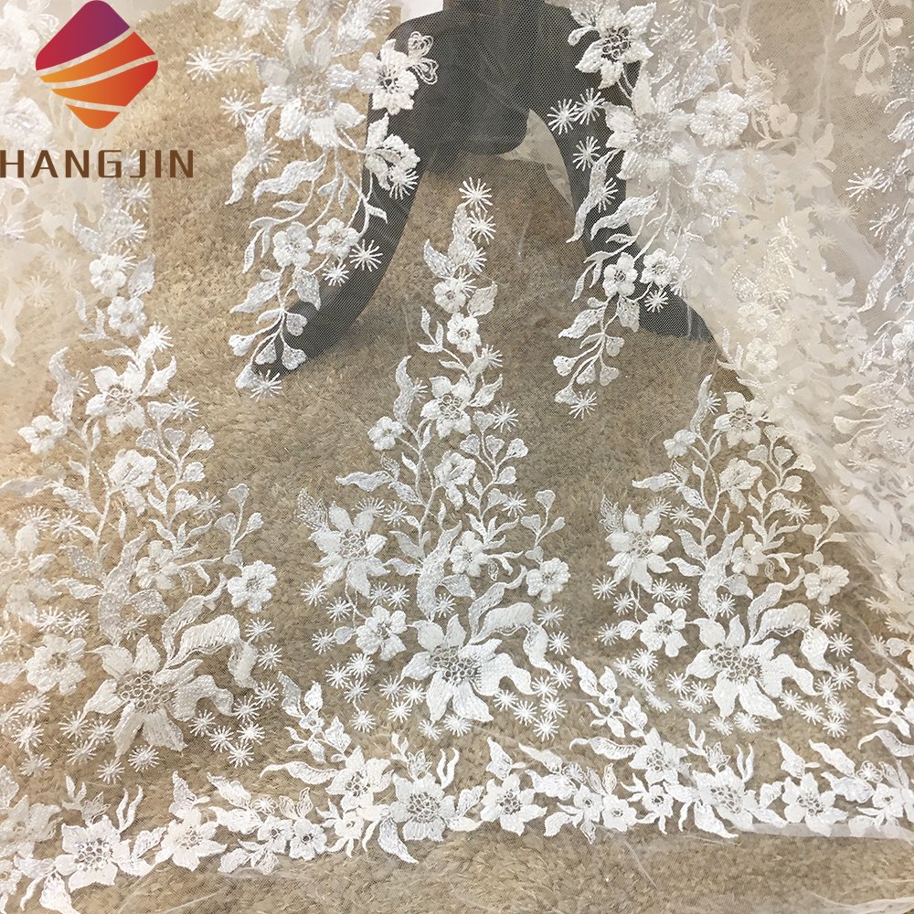 China Wholesale 3D Flower Embroidered Lace Fabric Luxury Mesh Crystal Hand Beaded Lace with Pearl