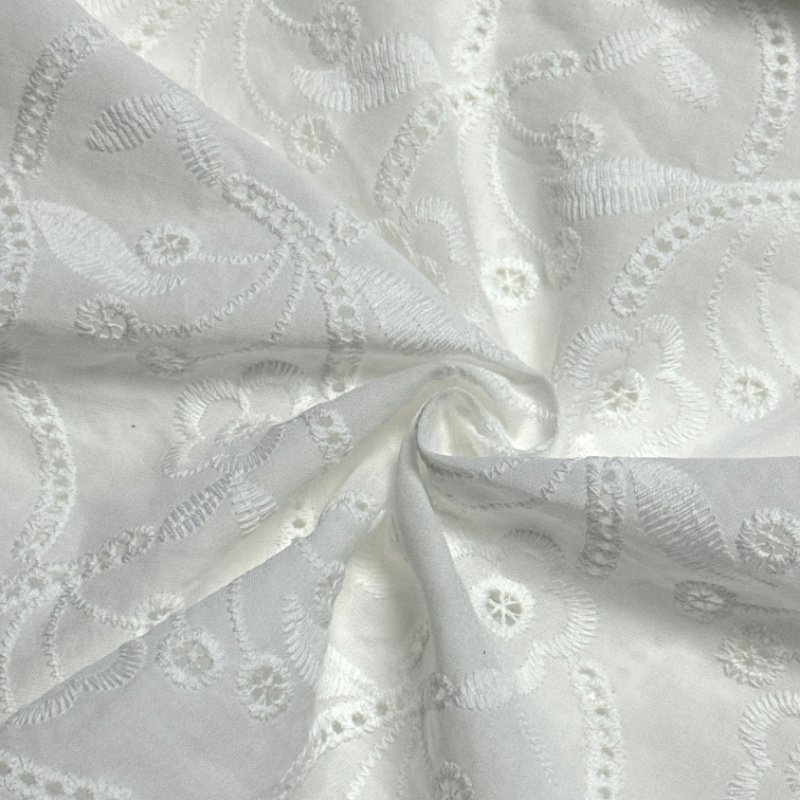 China textile cloth white embroidered swiss voile eyelet 100% cotton embroidery fabric for women dress