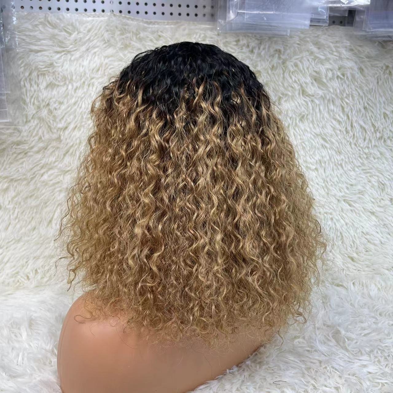 Hot Selling Ladies Lace Forehead Natural Hairline Glueless Lace Front Wigs Human Hair wigs