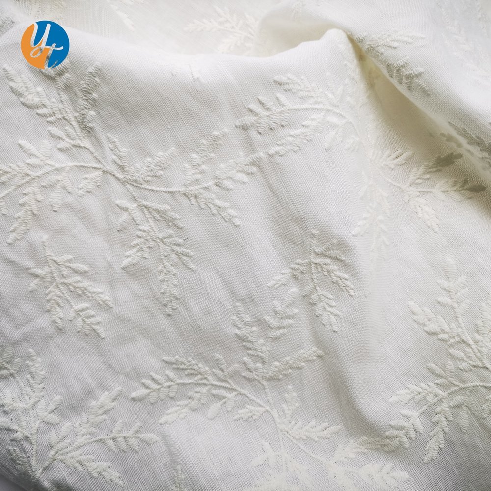Wholesale Customized Pattern embroidered 100% cotton embroidery fabric for apparel