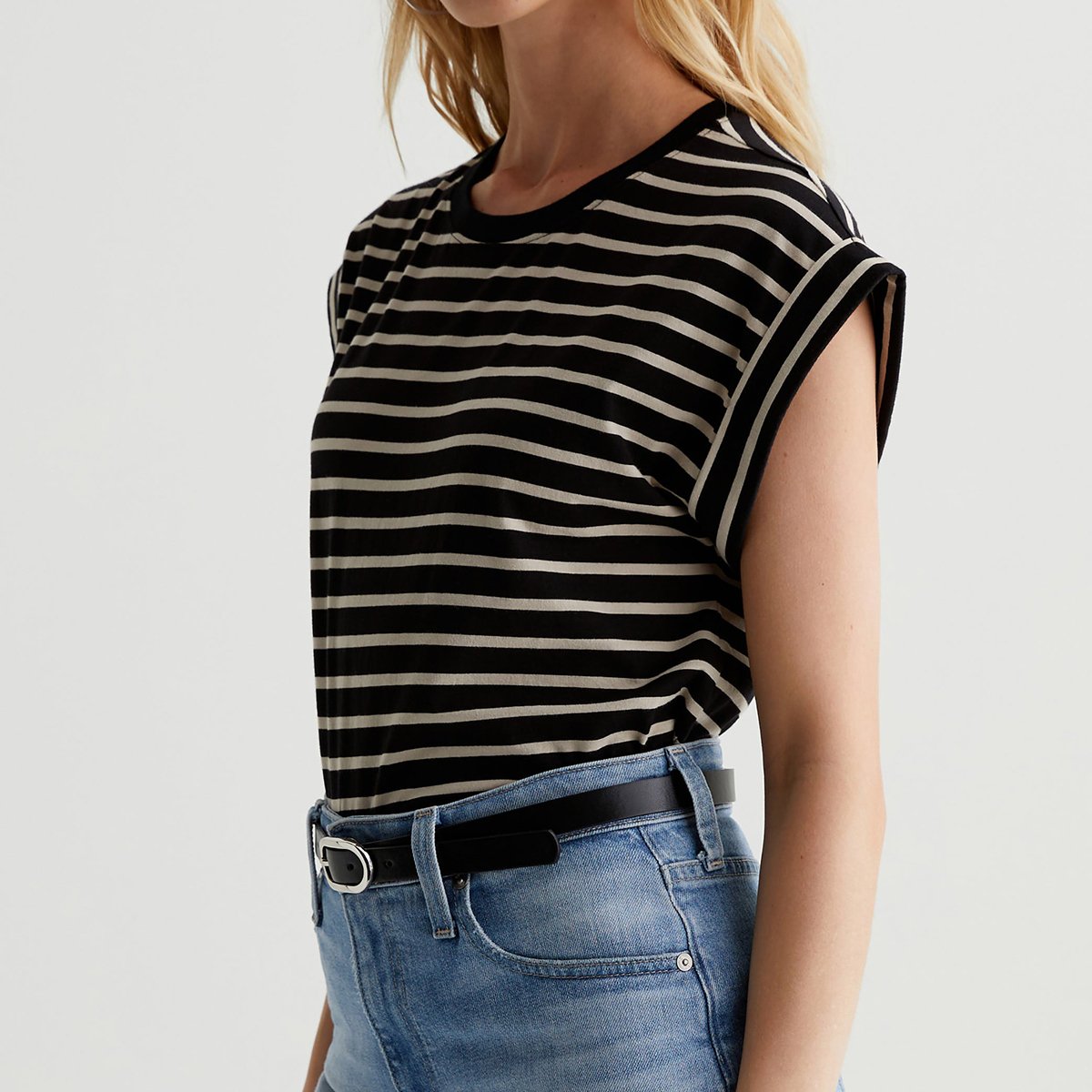 OEM/ODM Custom Black with Beige Stripes Women's Relaxed Fit Striped T-Shirt - Crew Neck, Rolled-Up Sleeves, Stretch-Blend Jersey