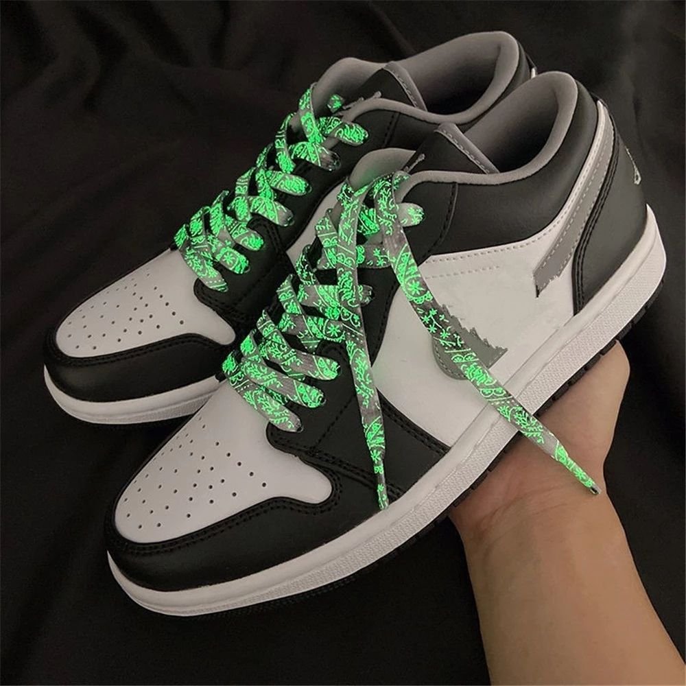 Custom Paisley Flower Pattern Color Changing Glow In The Dark Rope Laces Shoe Flat Boot For Sneakers Luminous Shoelaces