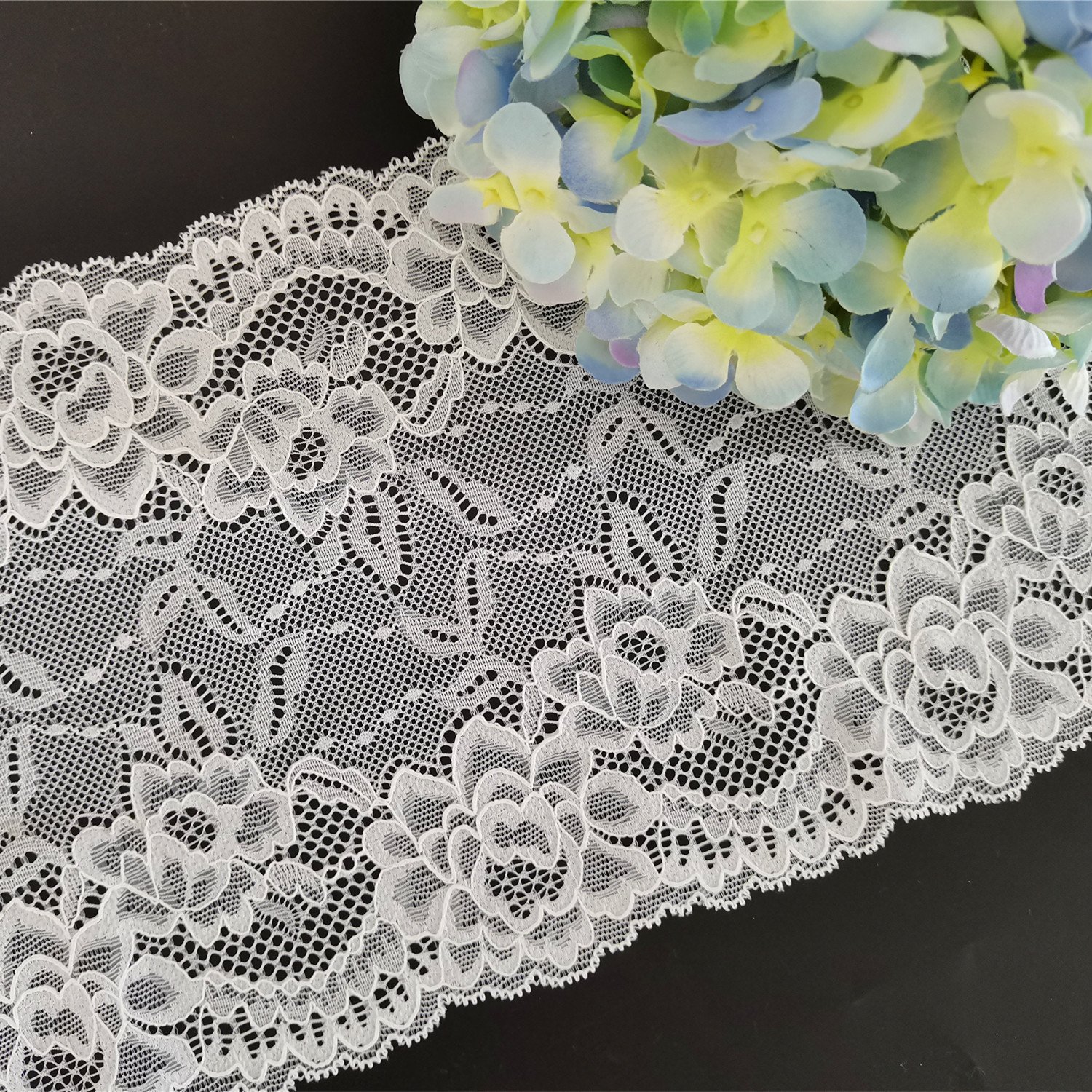 High Quality Elastic Stretch Flower Design Tulle Lace Fancy Knitted Spandex Nylon Mesh Lace Trim Women's Dresses Decoration