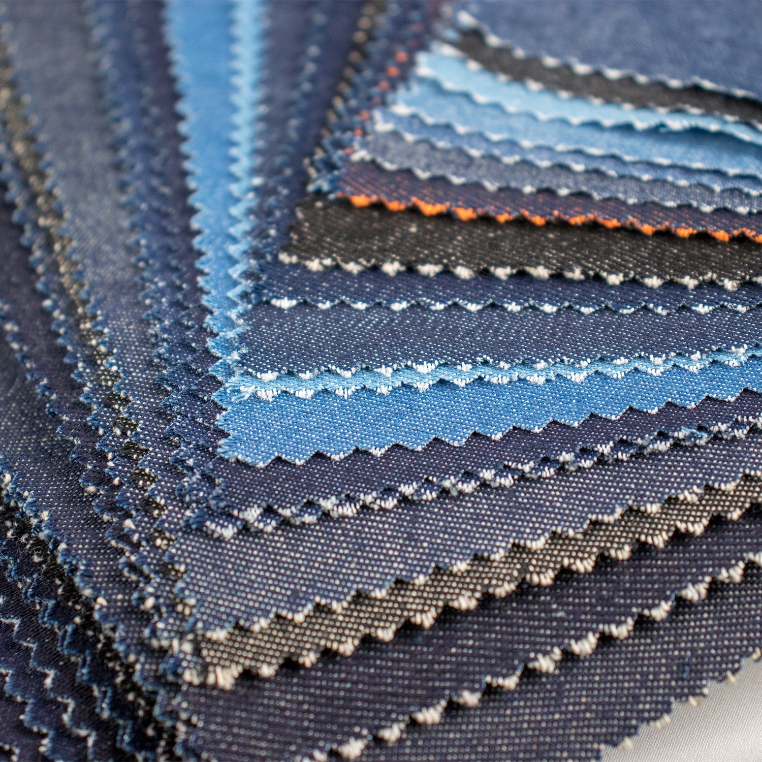 Organic Cotton Fabric Denim 85% Cotton 15% Polyester Lyocell Pastel Knitted Denim Stock Stretch Jeans Fabric Material