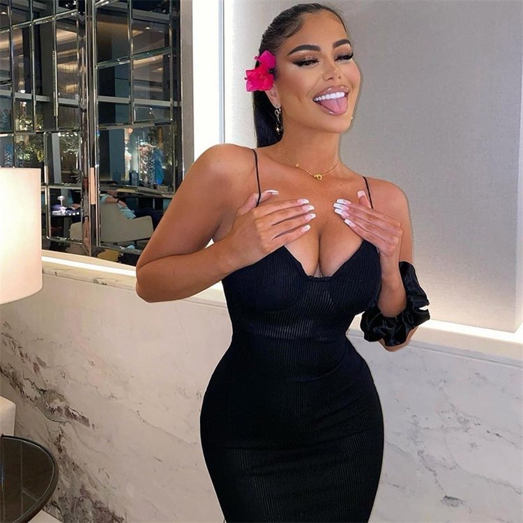 High Quality Trendy Summer Women Dress Backless Sling Solid Color Ribbed Knit White Casual Bodycon Maxi Dresses Women Elegant