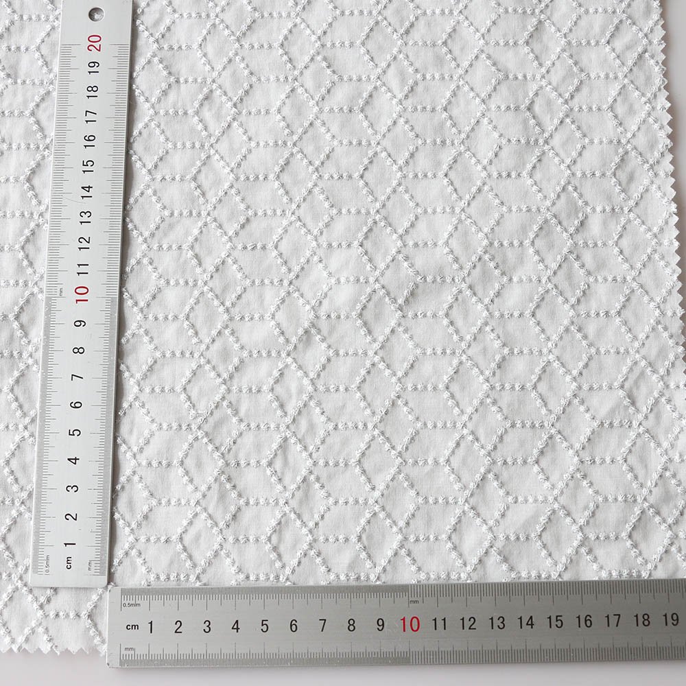 Shaoxing Manufacturer Customized Woven 97%Cotton 3%Lurex Embroidery Fabric Diamond Patterns Solid White For Clothing