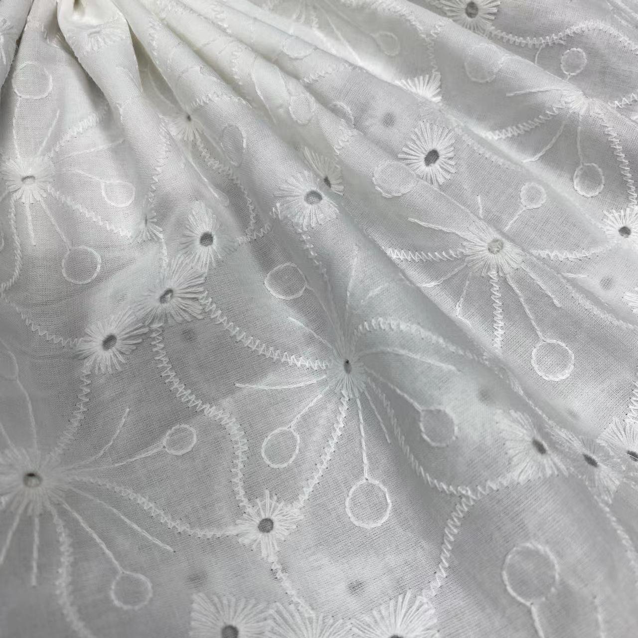 100%Cotton embroidery fabric,plain flower cotton embroidery,Can be made clothing fabric multi-color custom,wholesale