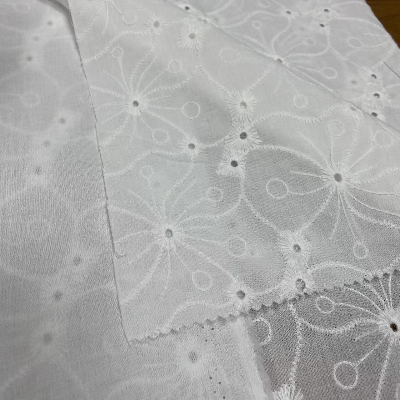 100%Cotton embroidery fabric,plain flower cotton embroidery,Can be made clothing fabric multi-color custom,wholesale