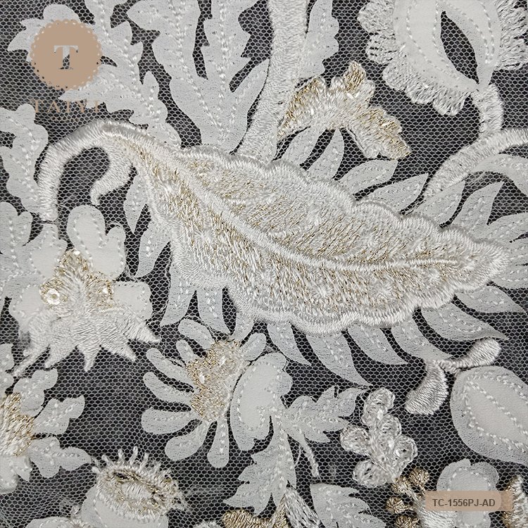 OEM 3D Flowers New Design Embroidered Lace Handwork Embroidery Designs With Net Fabric