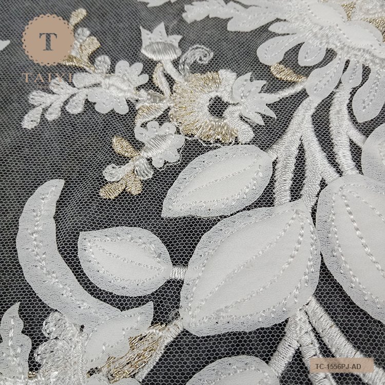OEM 3D Flowers New Design Embroidered Lace Handwork Embroidery Designs With Net Fabric