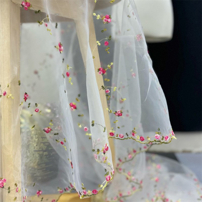 Width 130 cm embroidery organza flowers fabric red mesh net voile tulle lace fabric for dress skirt
