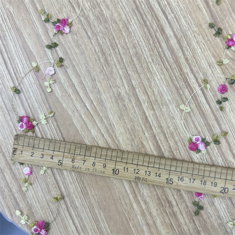 Width 130 cm embroidery organza flowers fabric red mesh net voile tulle lace fabric for dress skirt