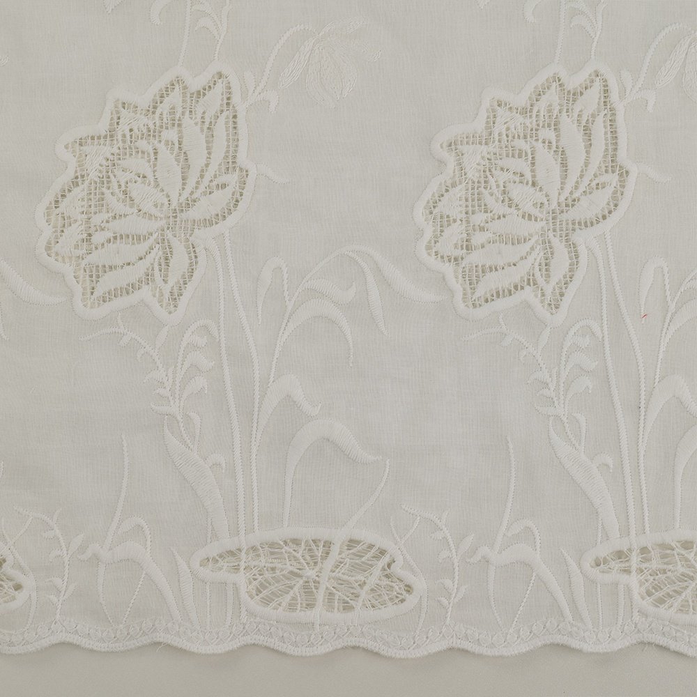 New Fashionable Woven Customized White Swiss Cotton Voile Lace Fabric For Garment