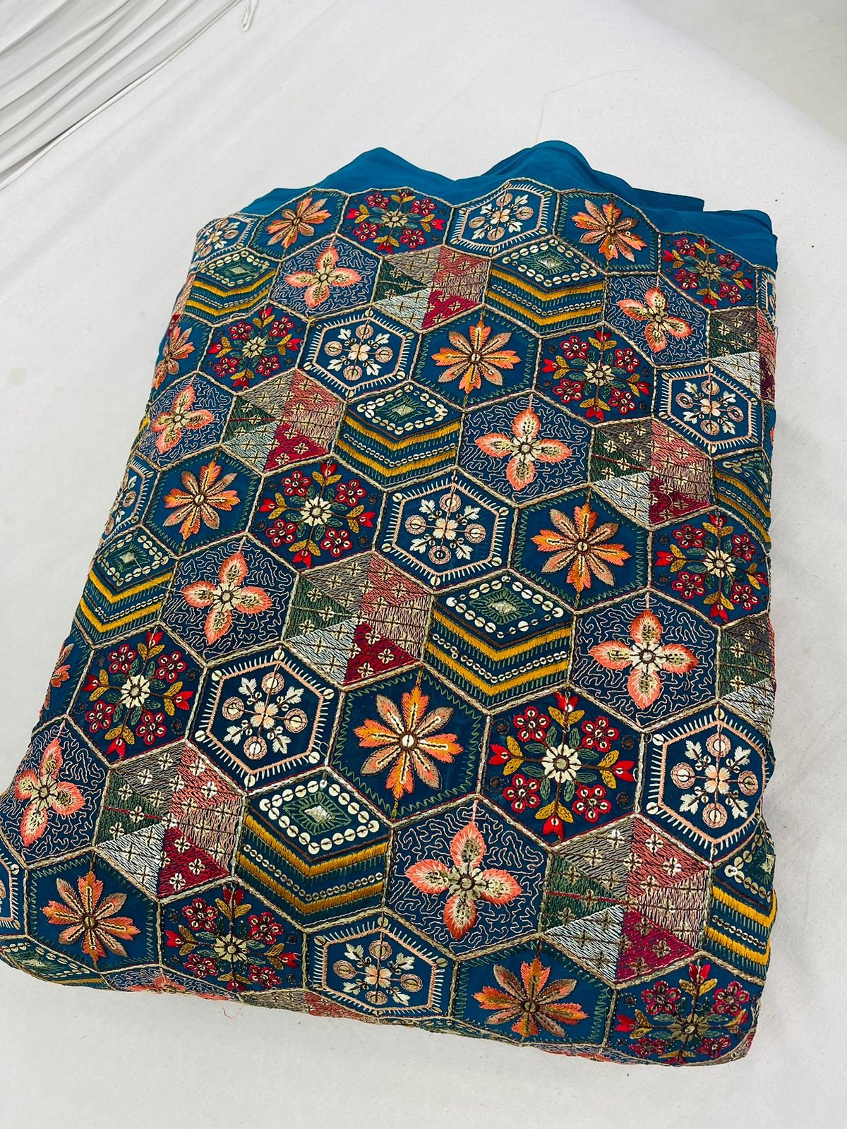 Wholesale Factory Supply Embroidery Wedding Dress Printed Georgette Fabric Special Occasion Tulle Material Bulk Price Available