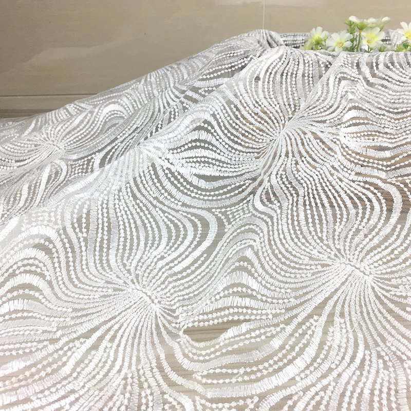 Factory wholesale big flower embroidery lace fabric for dress