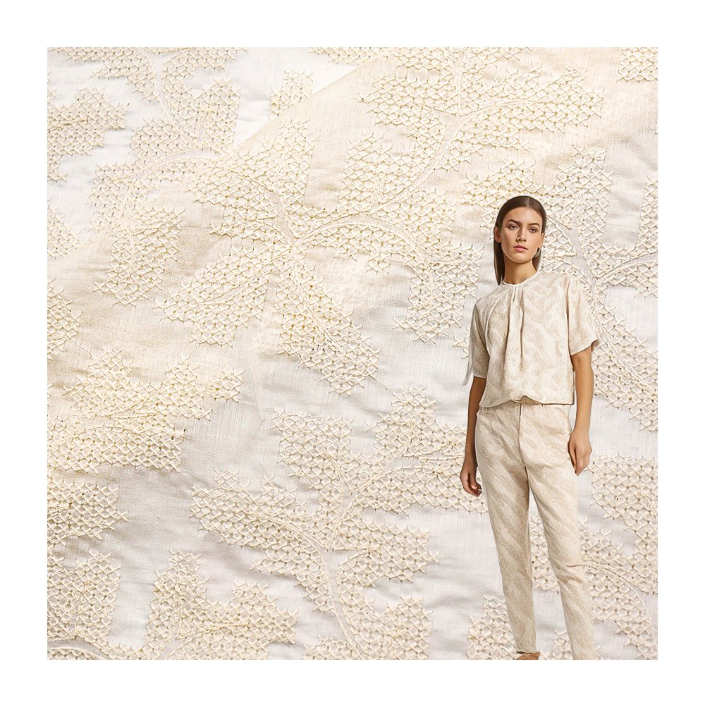 Manufacturer Wholesale embroidery fabric polyester cotton embroidery fabric for dress