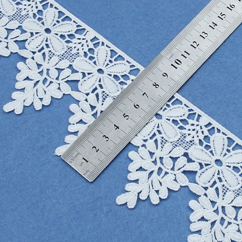 High quality in stock water soluble 100% polyester lace border embroidery lace fabric trimming accessories for women clothes