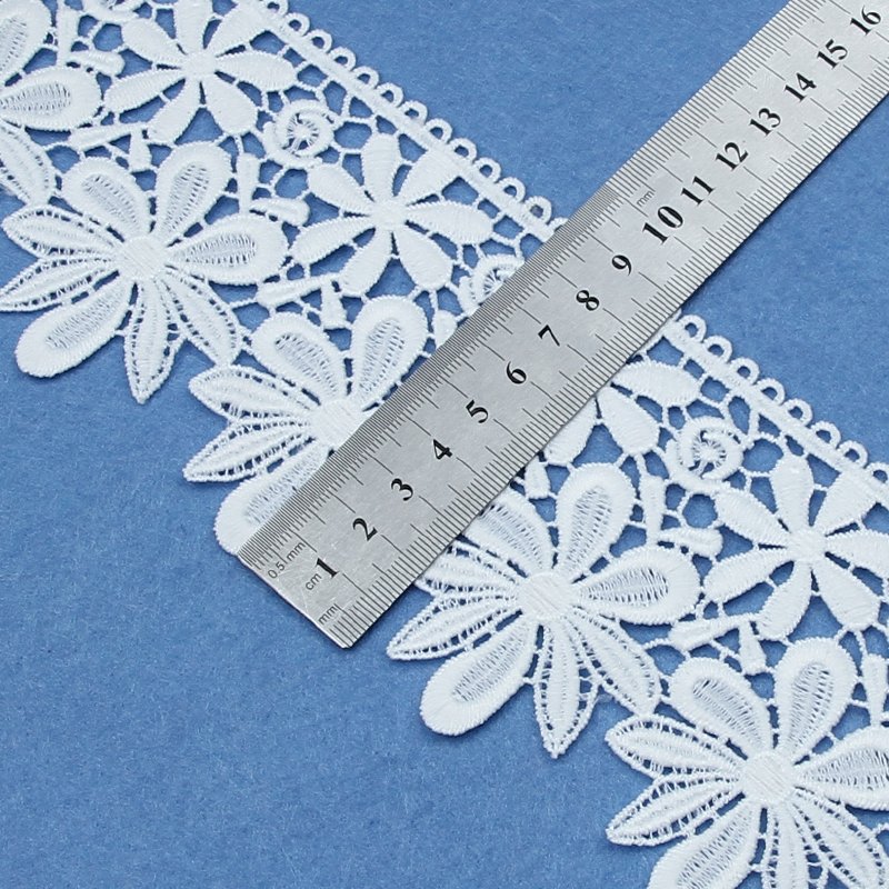 High quality in stock water soluble 100% polyester lace border embroidery lace fabric trimming accessories for women clothes
