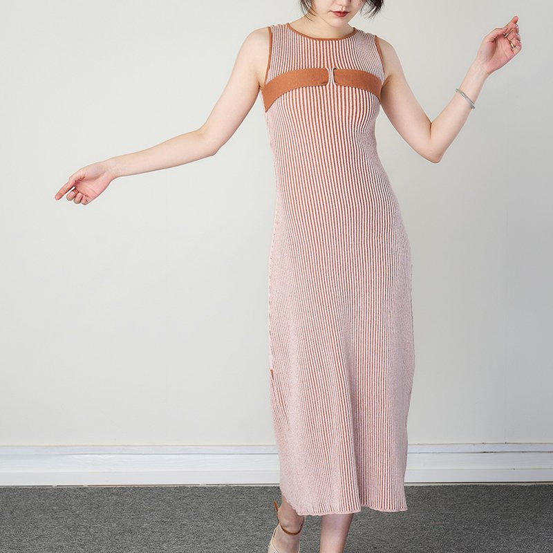 2023 Hot Selling Elegant Young Solid Color Temperamental Commute Knitted O Neck Long Sleeve Dress For Women