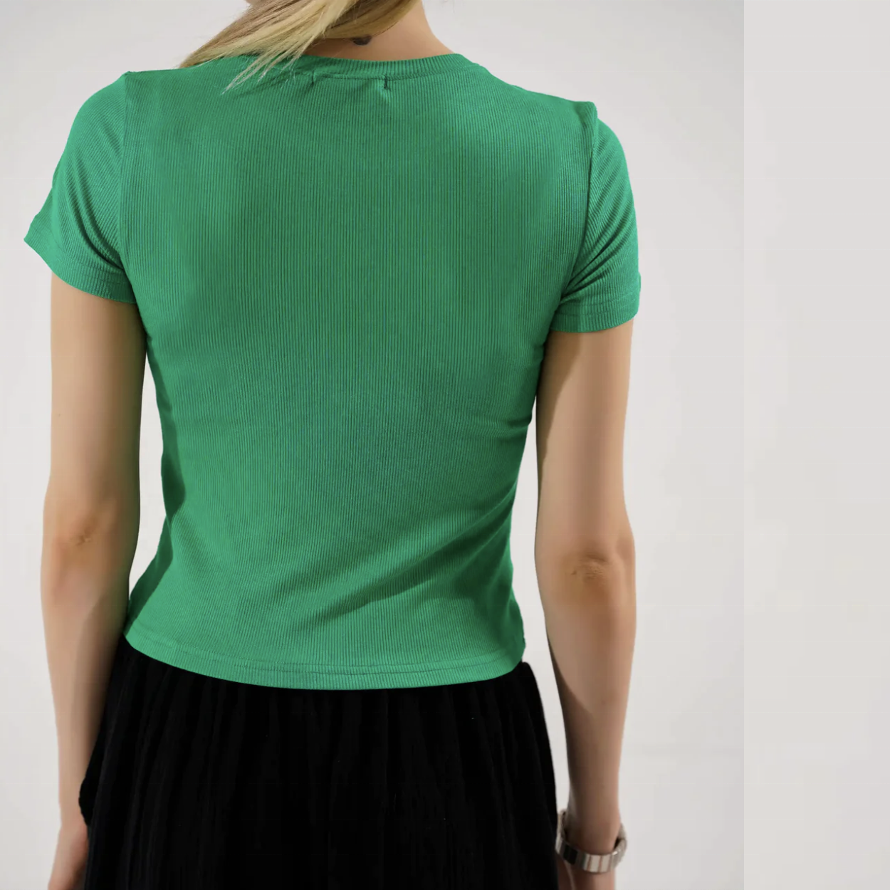 Breathable Women's T-Shirts from Pakistan women T-shirt 100% Cotton Fabric Square Neck Breathable Women's T-shirts