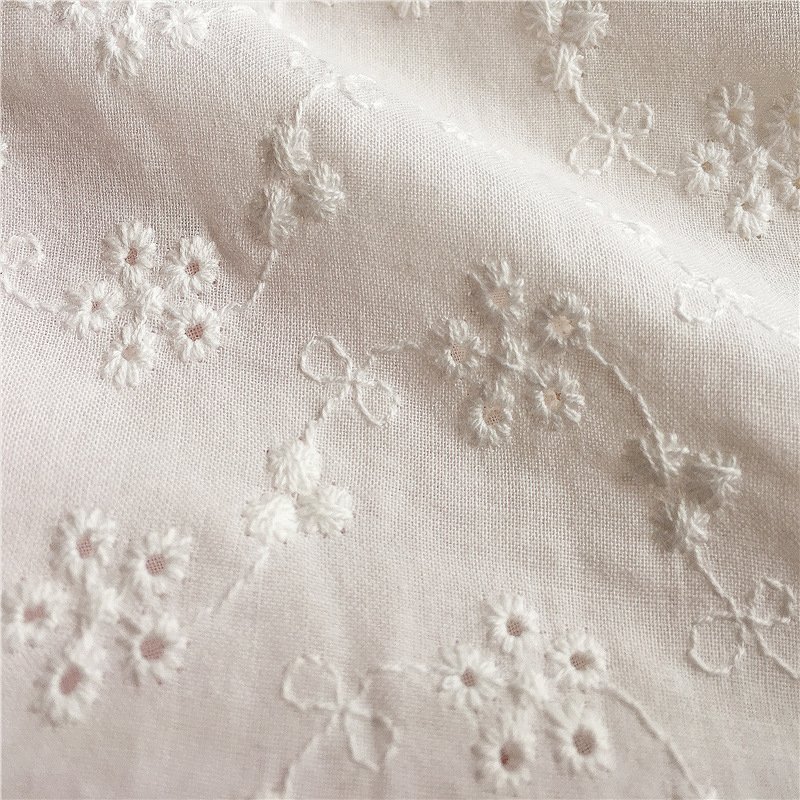 China Factory Made Soft Breathable White Embroidered Voile 100% Cotton Embroidery Lace Fabric For Women Dress