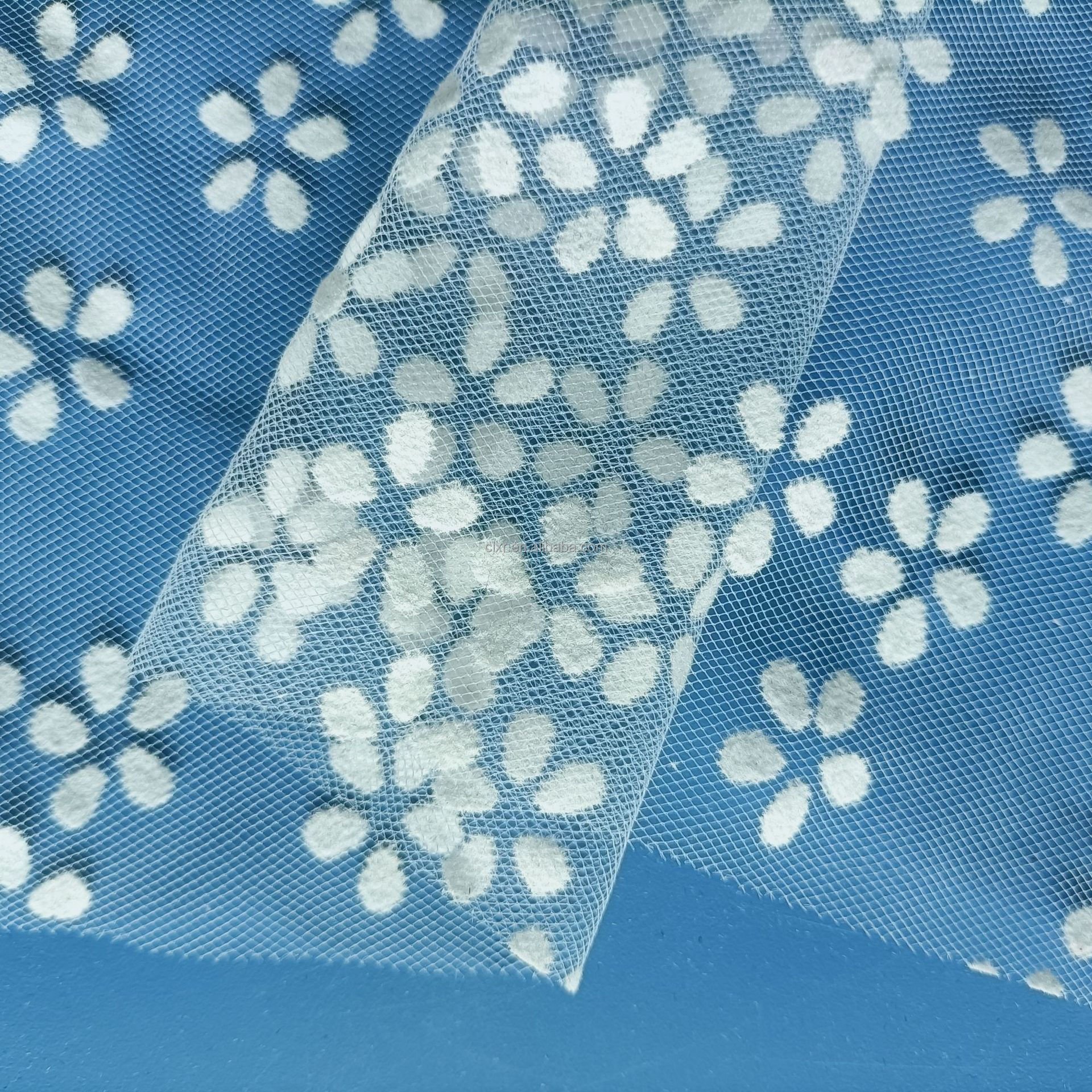 100% Polyester Tulle Fabric White Velvet Floret Flocked Tulle Lace Embroidery Fabric Decoration