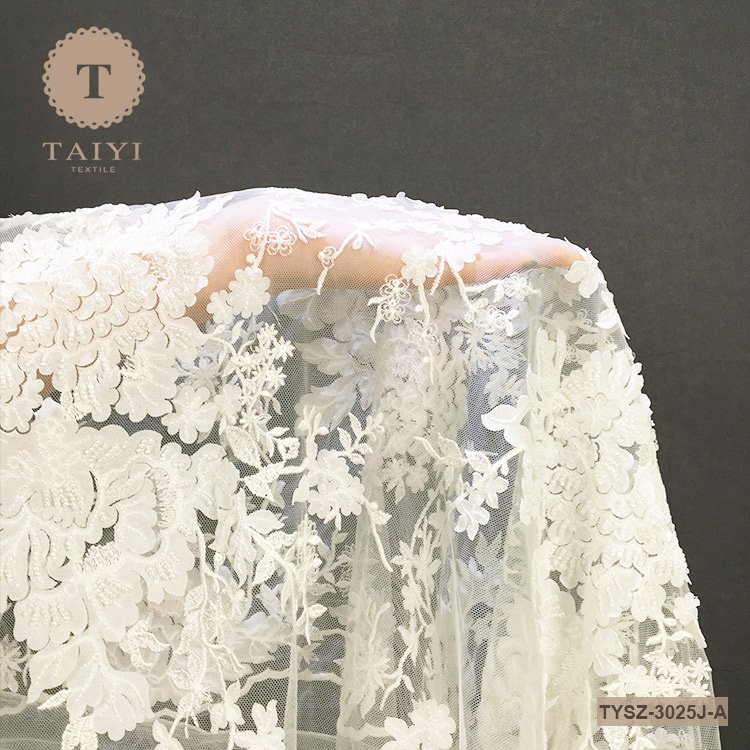 China Best Selling Wedding Lace Fabric Embroidery