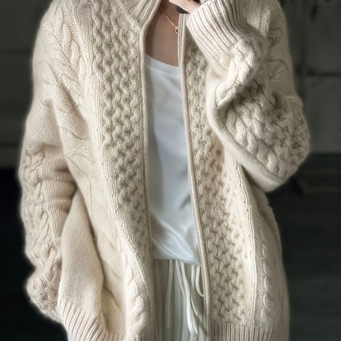 High Quality Short Cropped Top Mock Neck Zipper Cardigan For Women Manufacturer Custom Ladies Knit Sweater With Bow Decoration