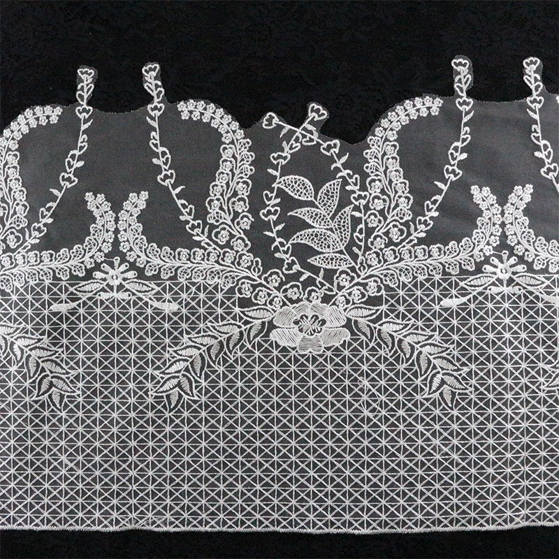 Luxury Embroidery border lace trimming for wedding