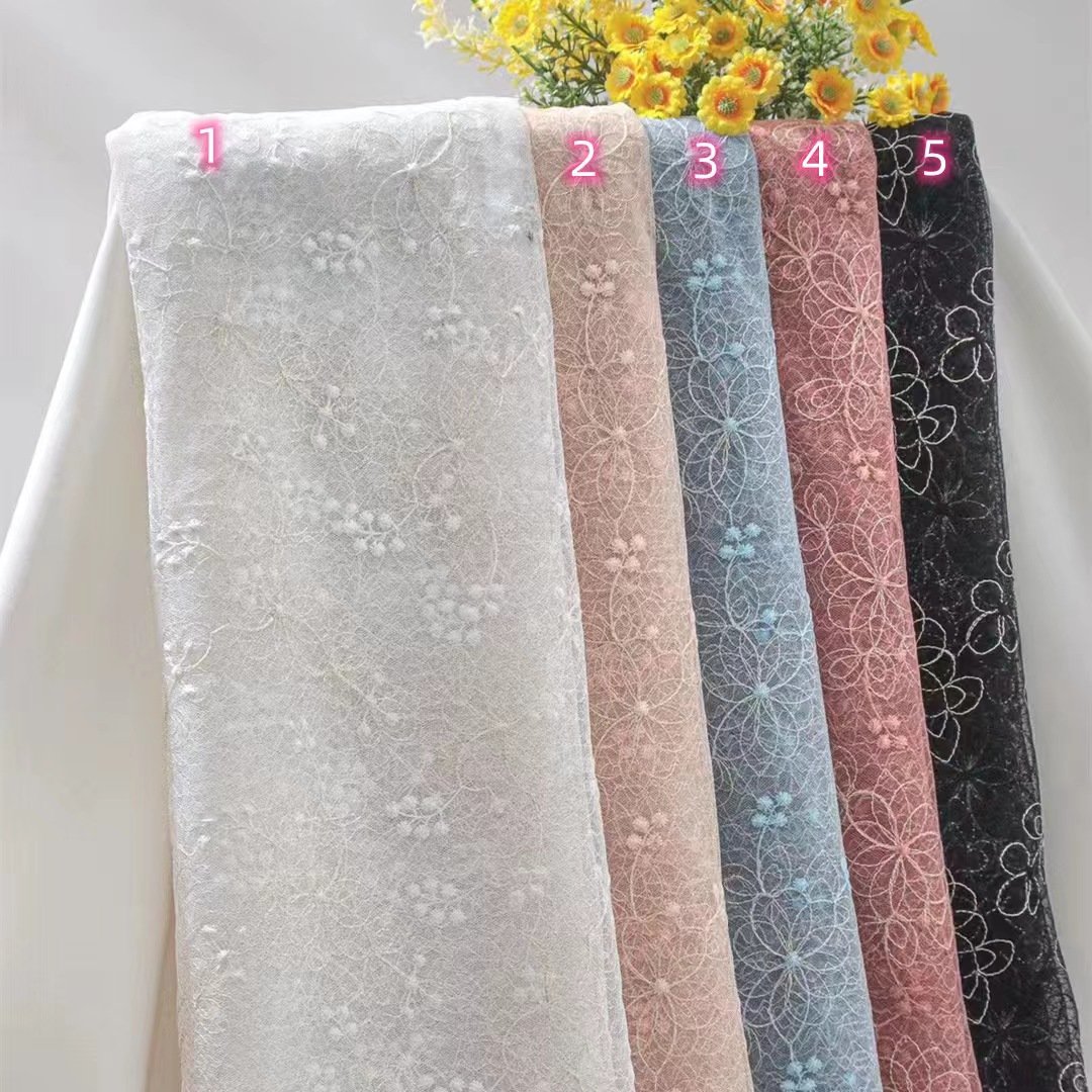 Wholesale Lace Embroidery Fabric For Women Kids Dress Embroidered Net Fabric 3D Flower Lace Pink Floral Embroidered Tulle Fabric