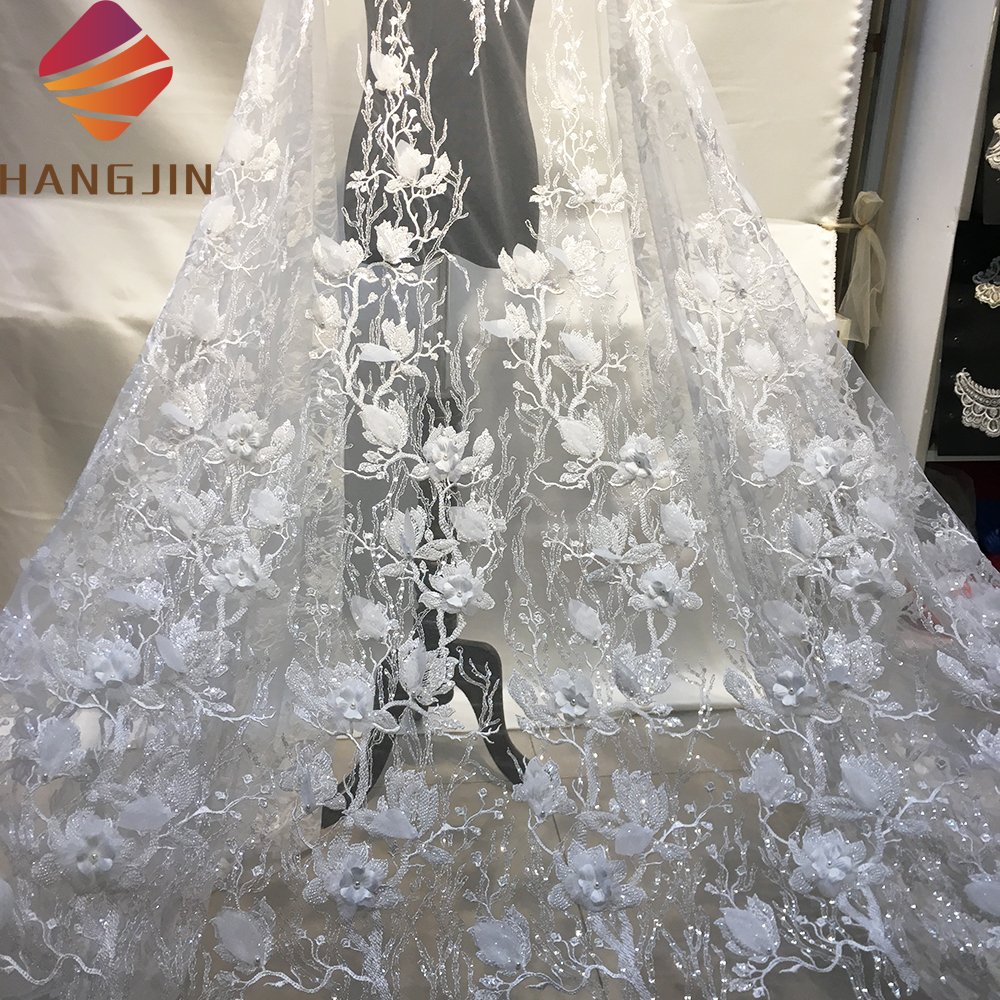 Luxury Bridal Lace Fabric with Beads Embroidery 3D Flower Applique White Lace Fabric for Elegant Wedding Dress